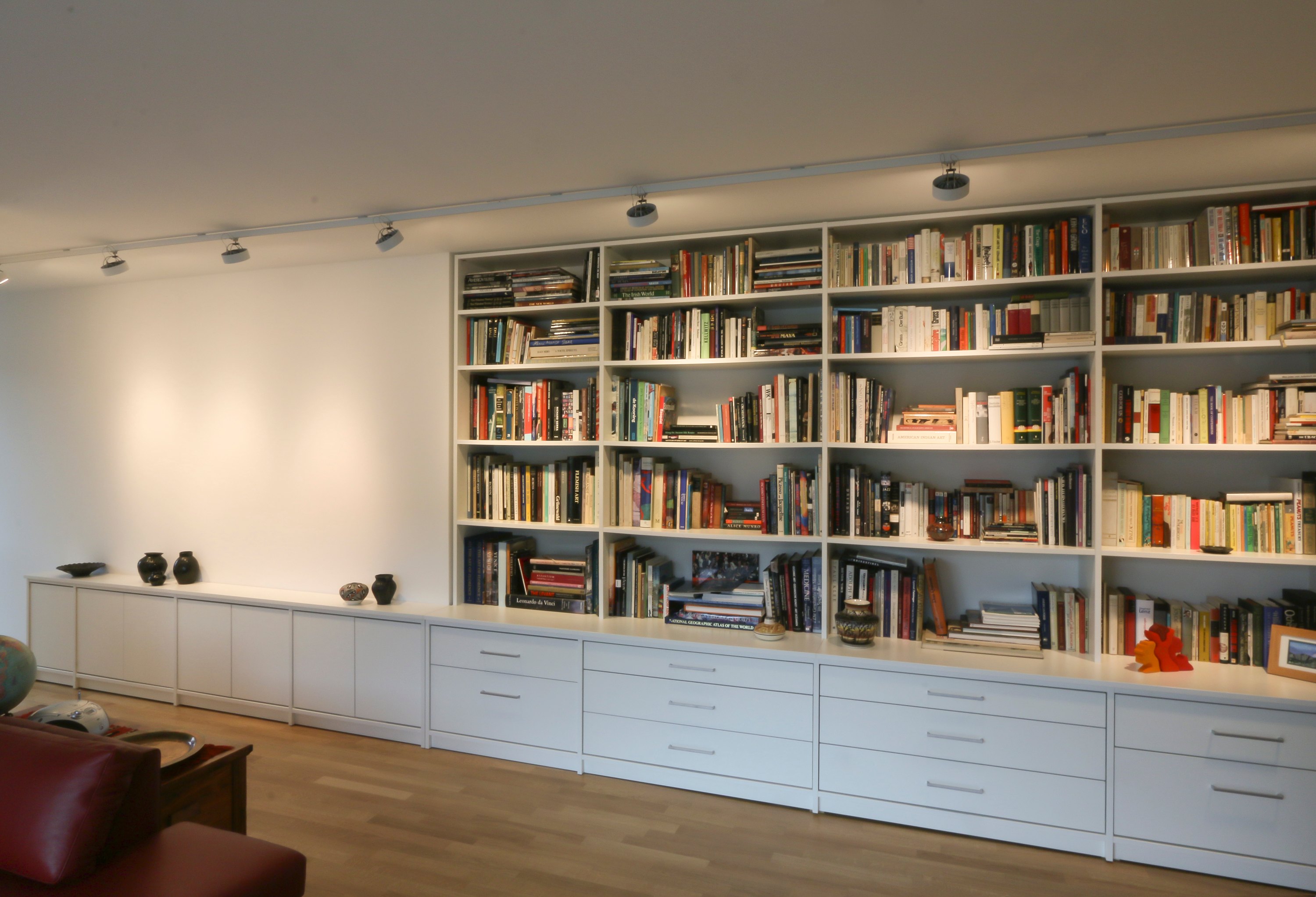 Büro — Bibliothek im Licht